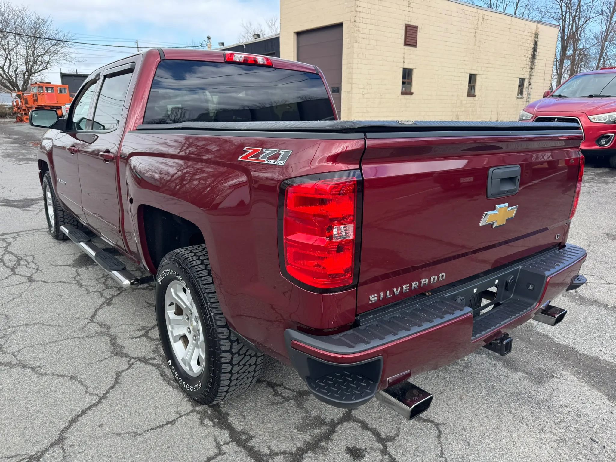 Used 2016 Chevrolet Silverado 1500 LT w/ All Star Edition image 7