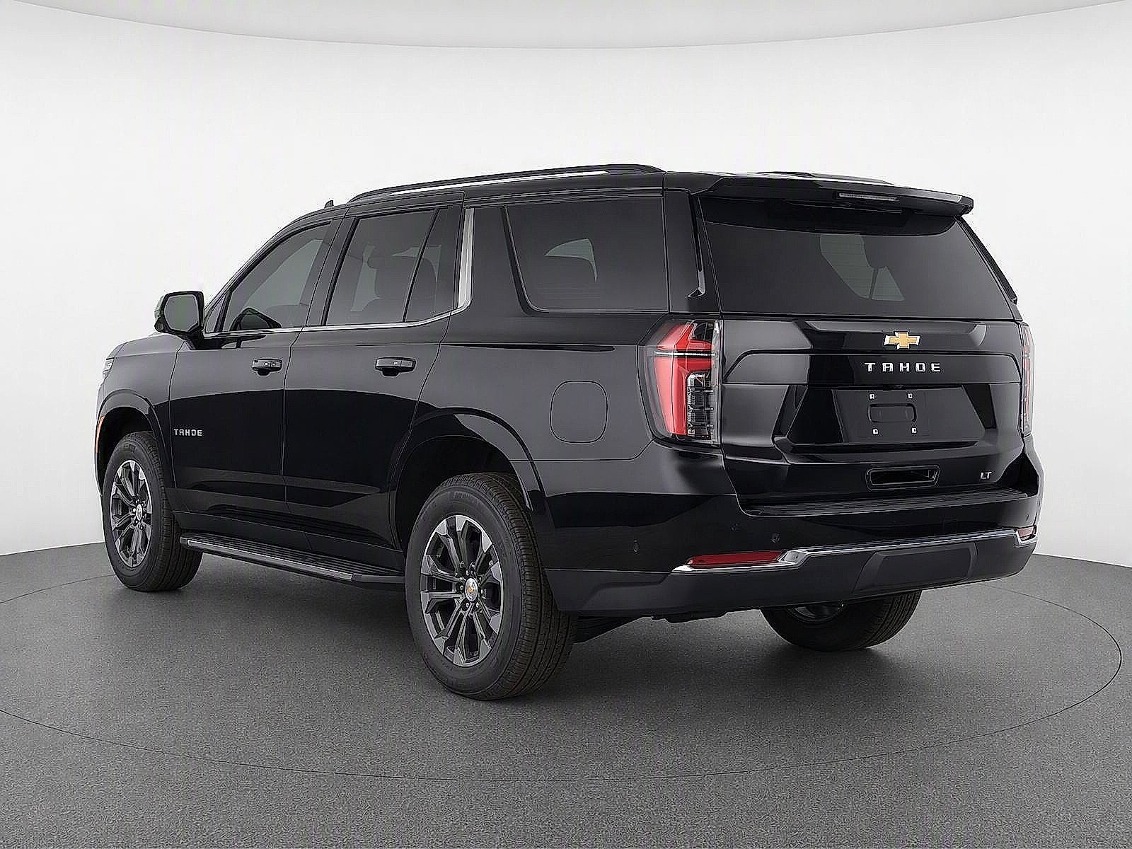 New 2026 Chevrolet Tahoe LT w/ Comfort Package AWD/4WD image 4