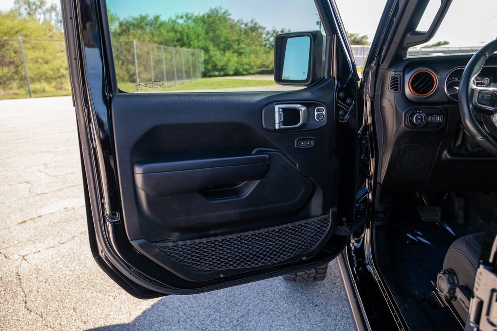 Used 2022 Jeep Gladiator Mojave image 10