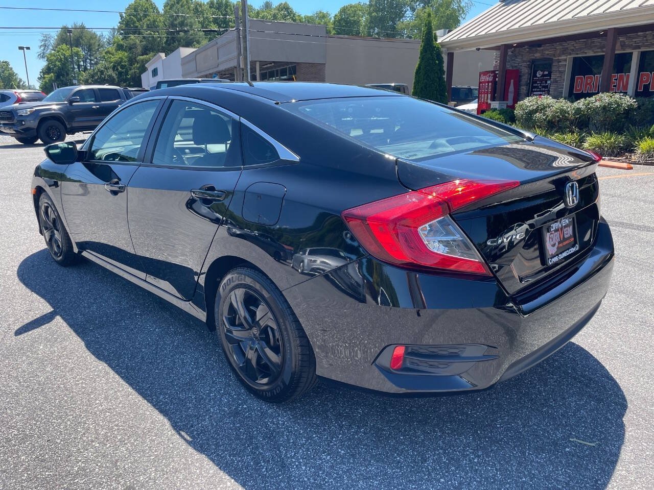 Used 2018 Honda Civic LX image 10