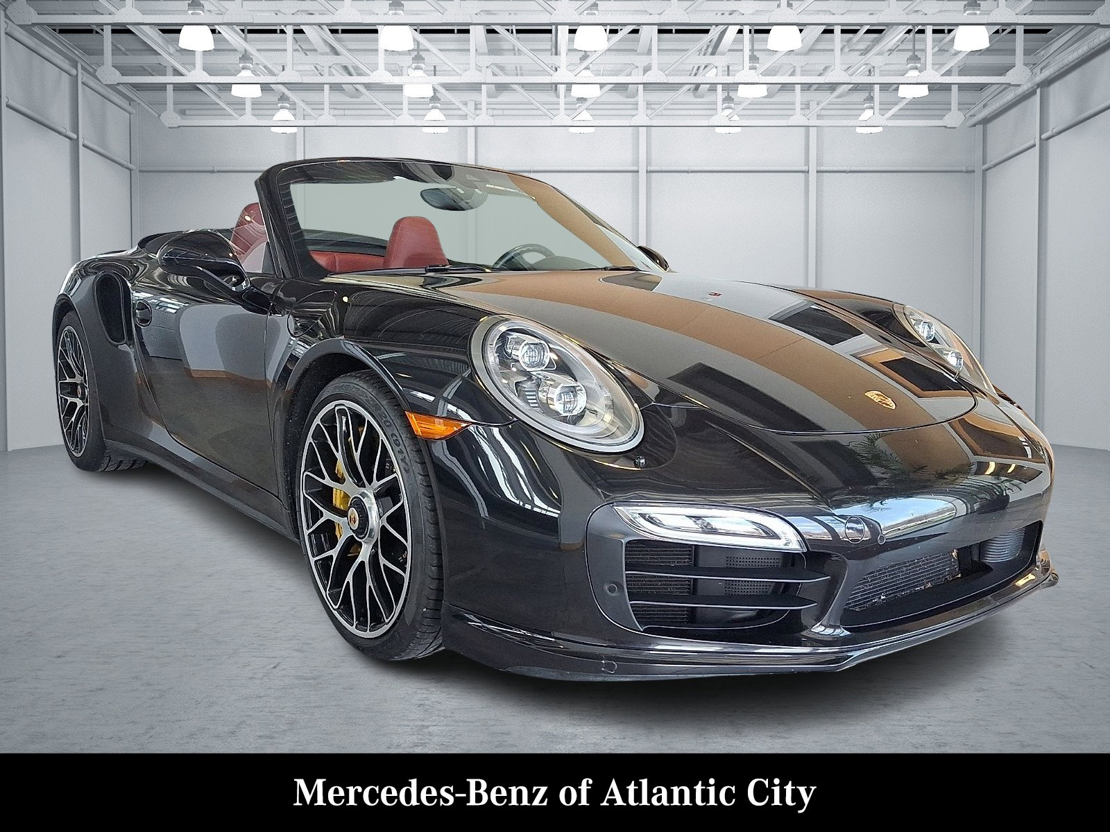 Used 2014 Porsche 911 Turbo image 1