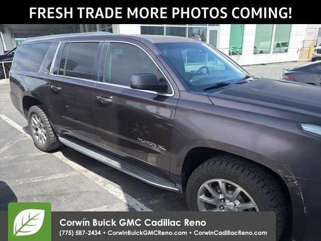Used 2016 GMC Yukon XL SLT w/ Open Road Package AWD/4WD image 6