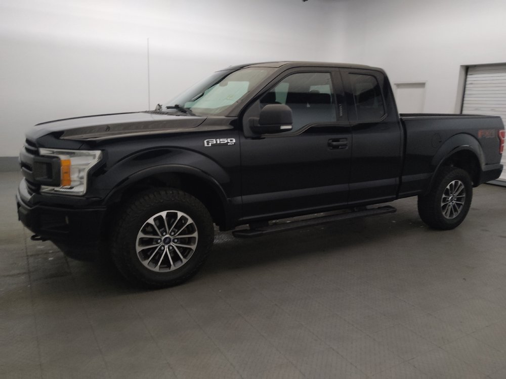Used 2018 Ford F150 XLT w/ Equipment Group 302A Luxury AWD/4WD image 2