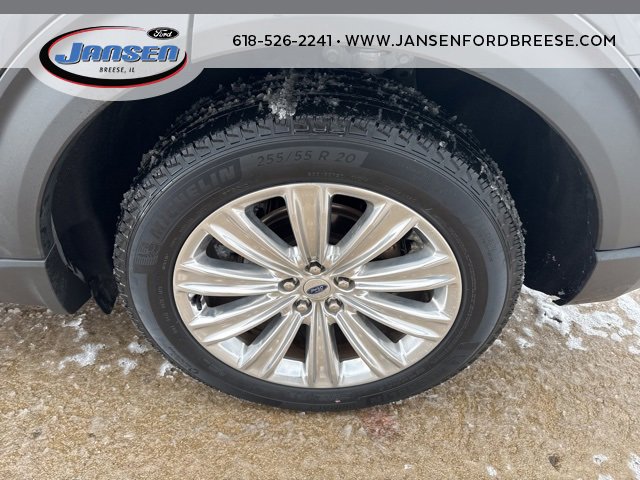 Used 2021 Ford Explorer Limited w/ Equipment Group 301A image 7