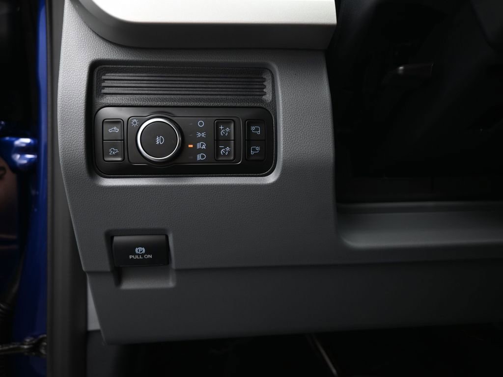 New 2026 Ford F250 XLT w/ XLT Premium Package image 11