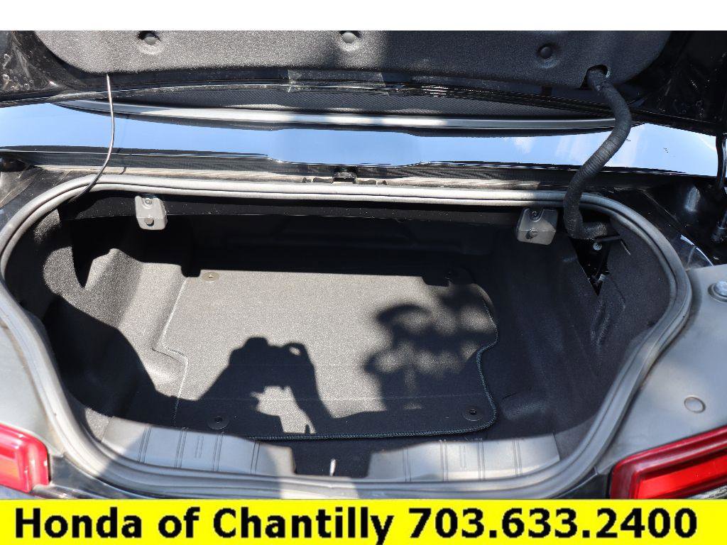 Used 2018 Chevrolet Camaro SS image 25