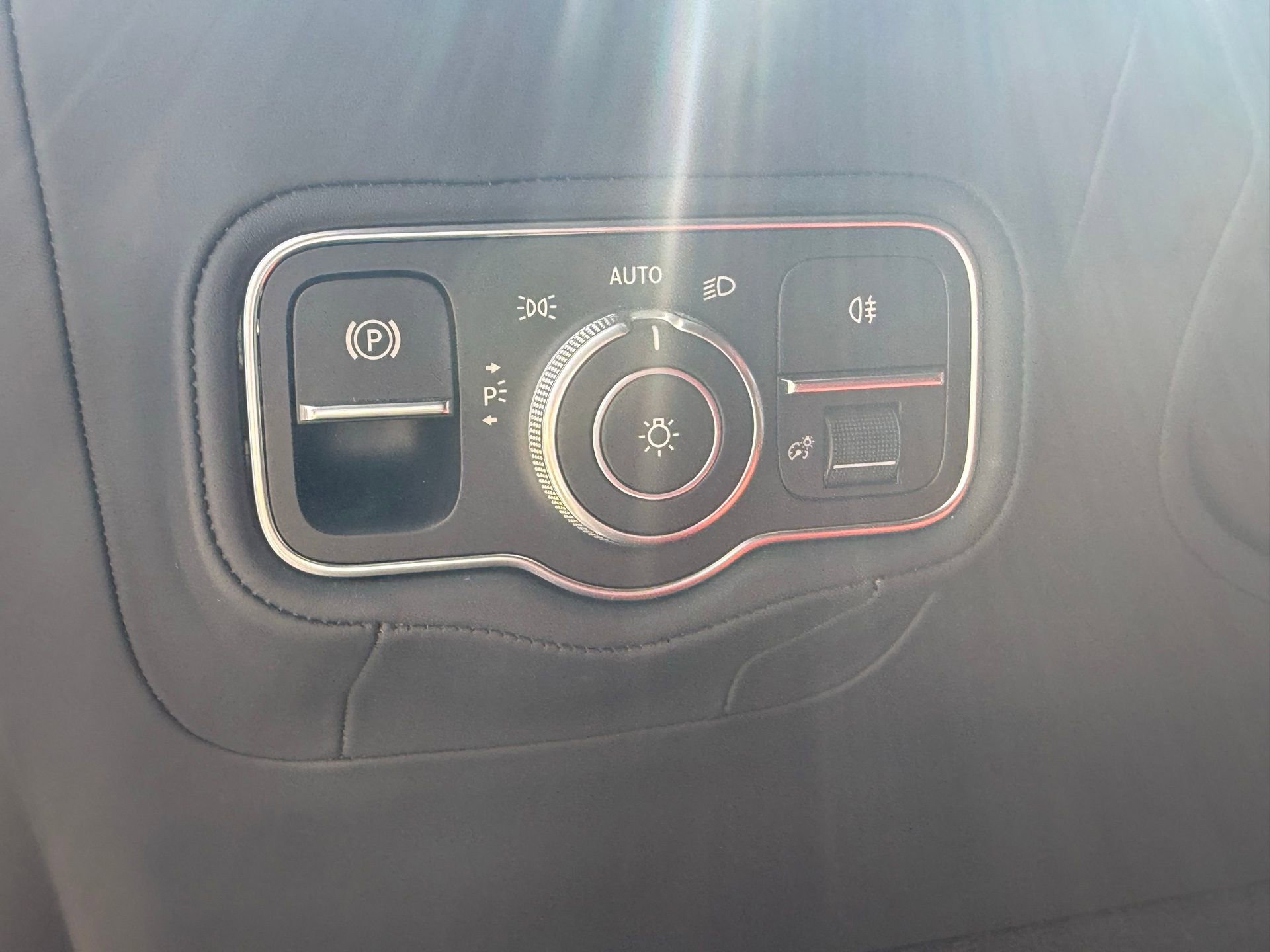 Used 2025 Mercedes-Benz G 63 AMG 4MATIC image 50