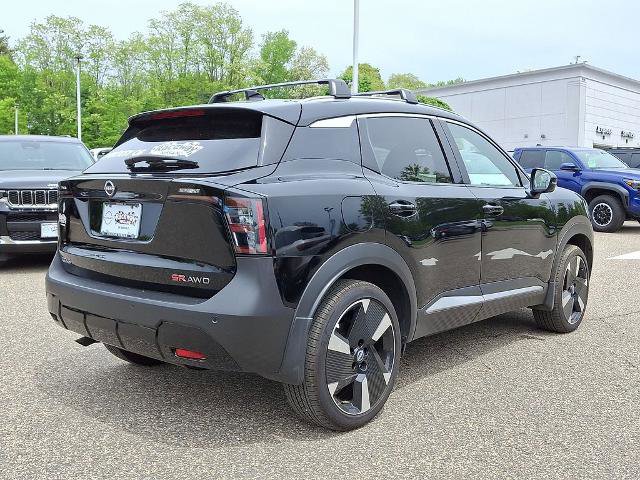 Certified 2025 Nissan Kicks SR AWD/4WD image 8