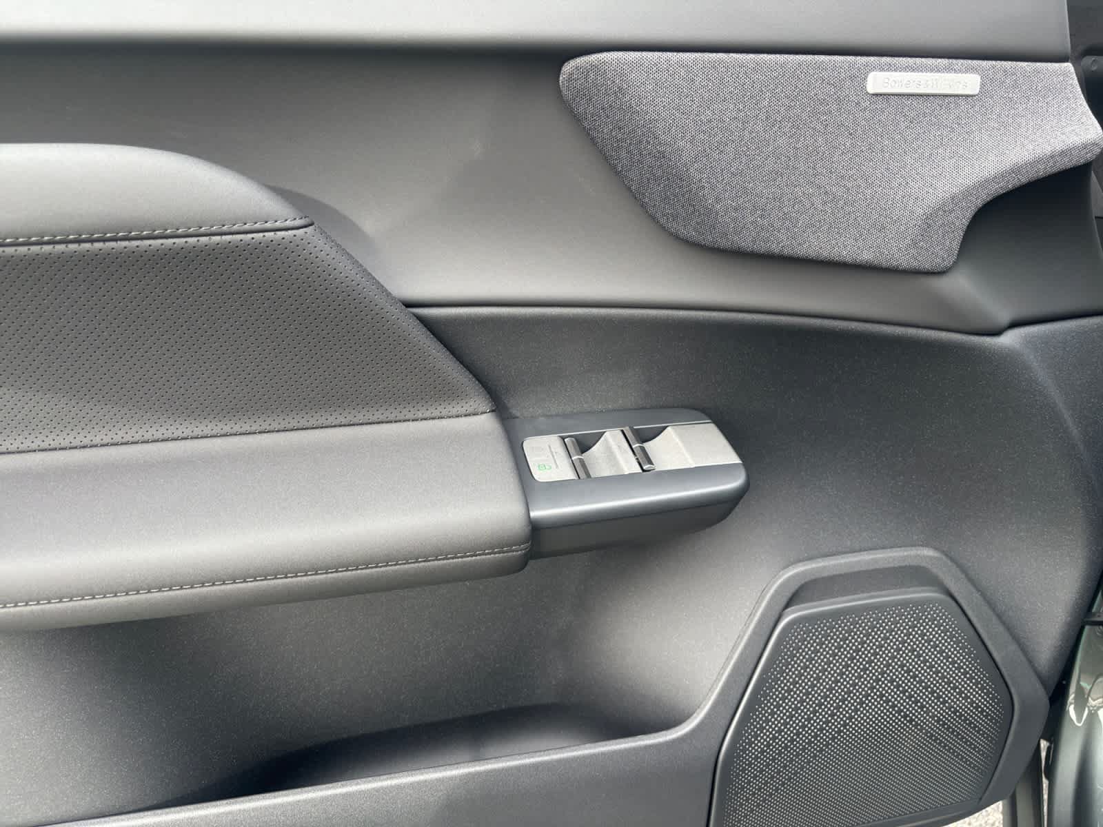 New 2027 Volvo EX60 Ultra AWD/4WD image 18