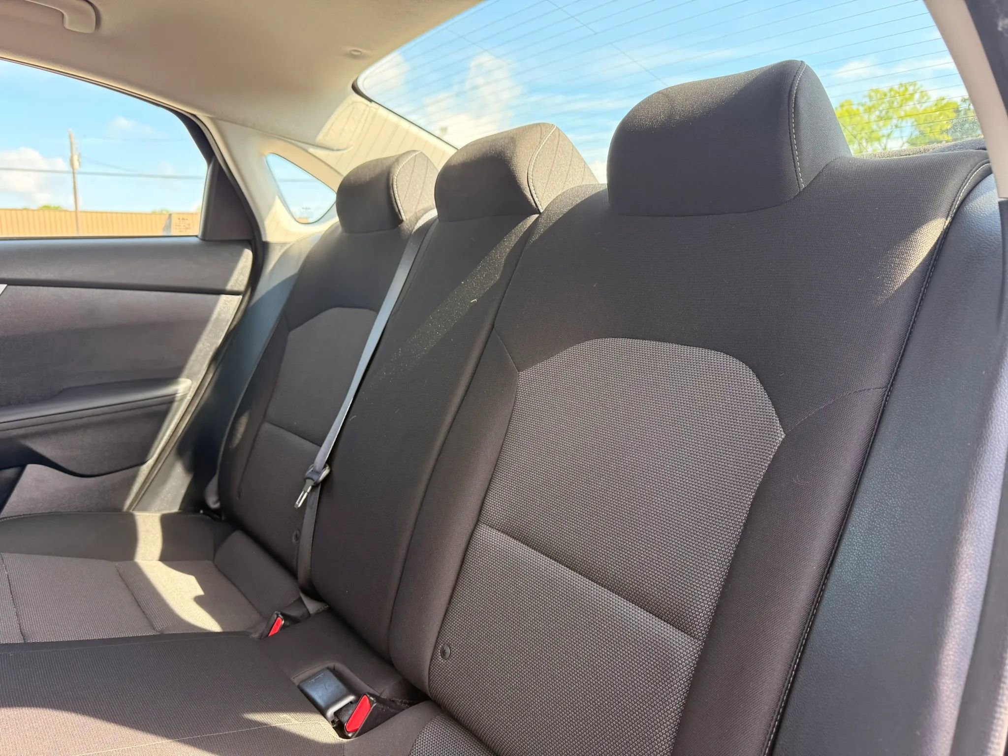 Used 2022 Kia Forte LXS w/ LXS Technology Package FWD image 13