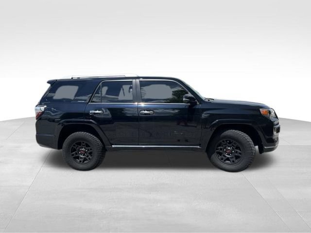 Used 2022 Toyota 4Runner Limited AWD/4WD image 8