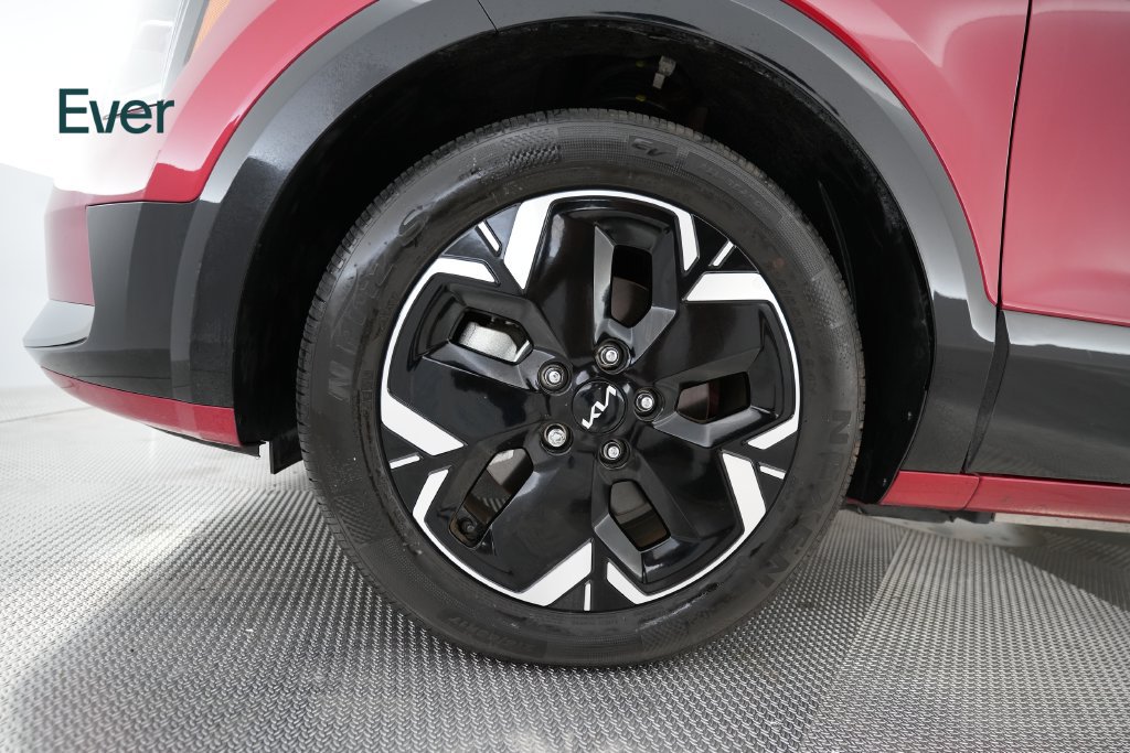Used 2023 Kia Niro Wind FWD image 20