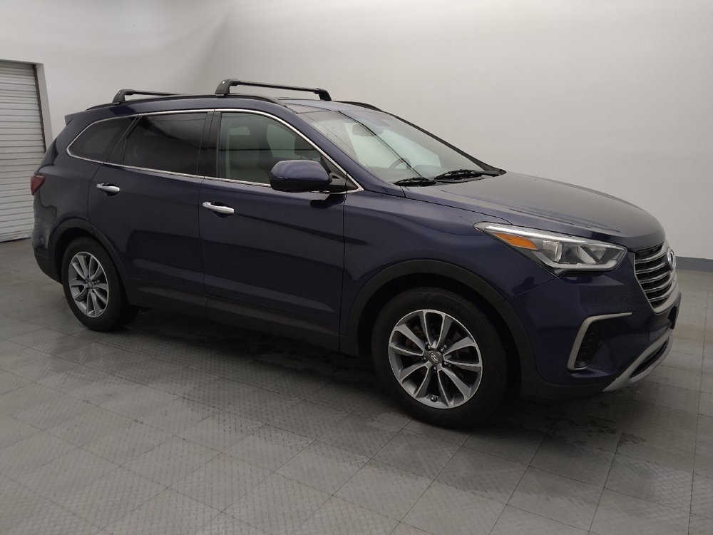Used 2017 Hyundai Santa Fe SE image 11