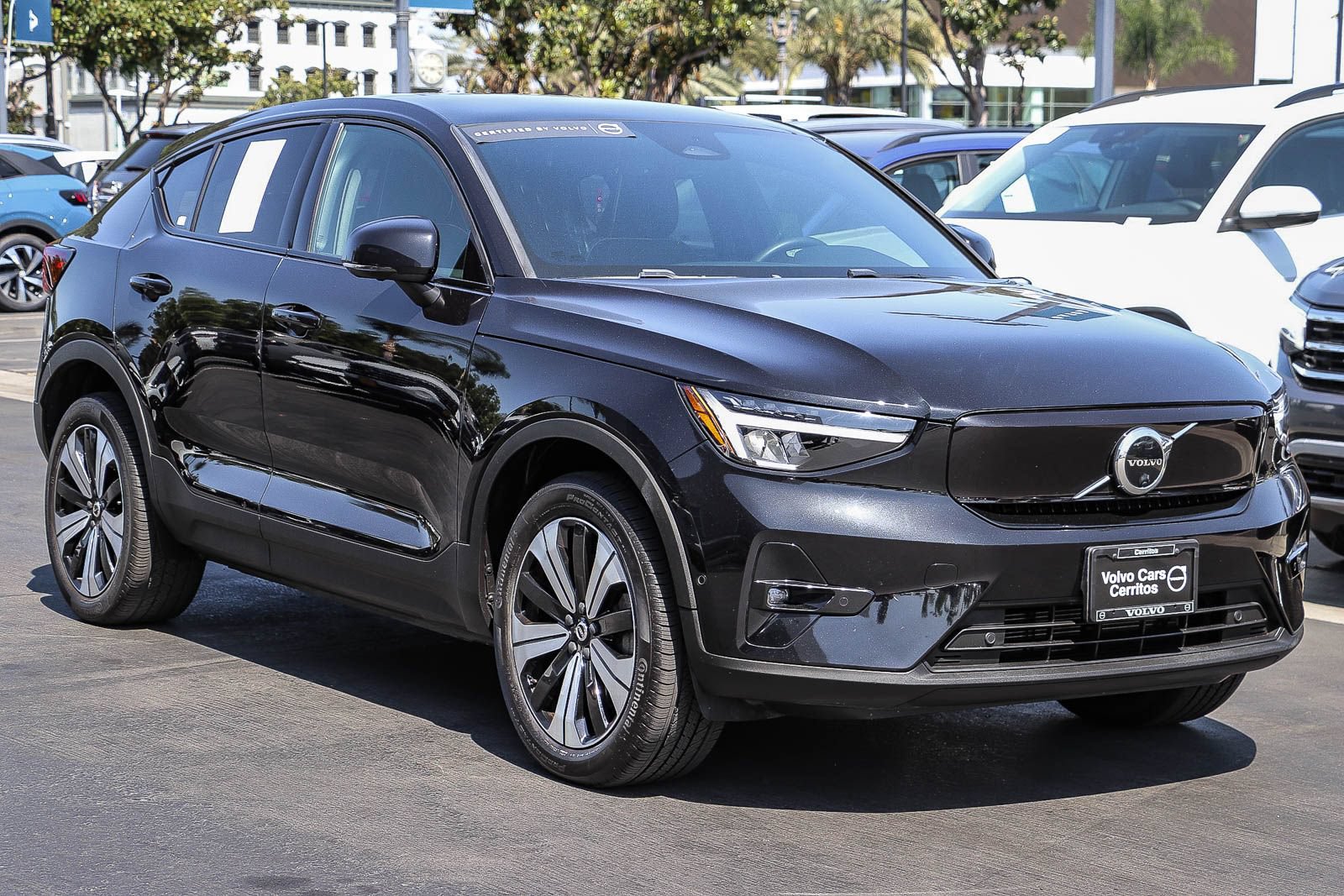Used 2023 Volvo C40 P8 Recharge Plus w/ Protection Package Premier AWD/4WD image 3