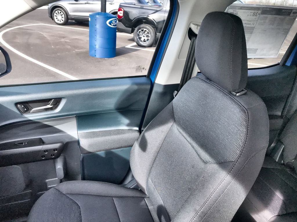 New 2026 Ford Maverick XL image 23