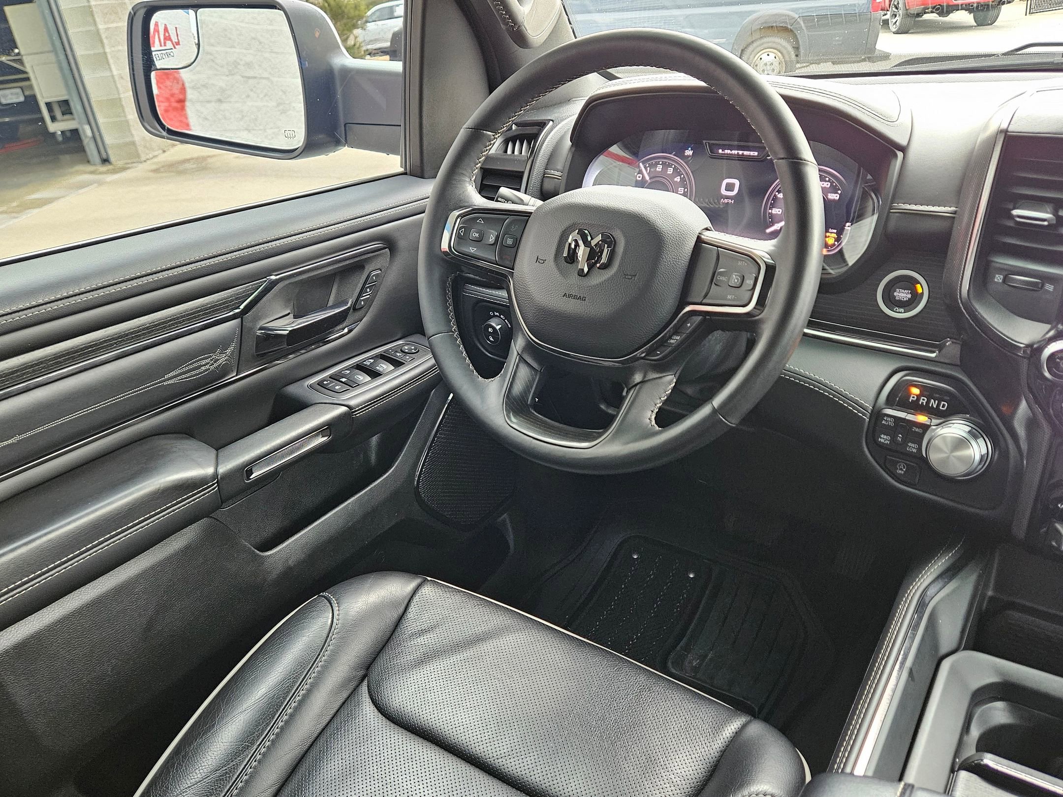 Used 2024 RAM 1500 Limited image 9