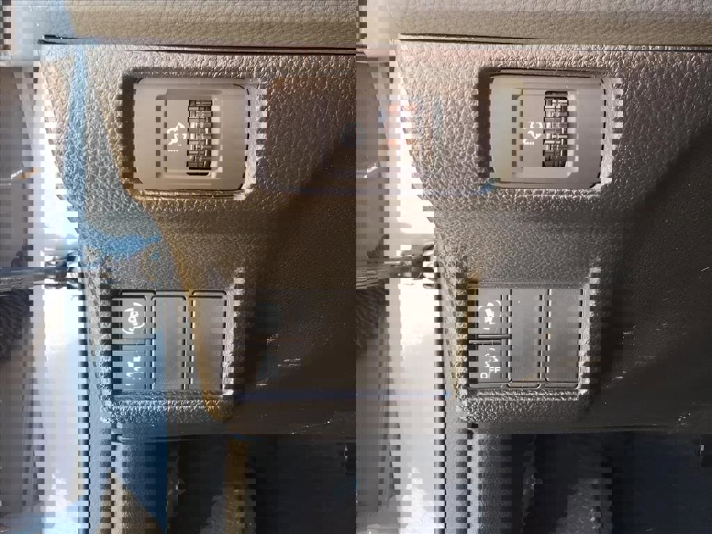 Used 2023 Honda Civic Sport image 15