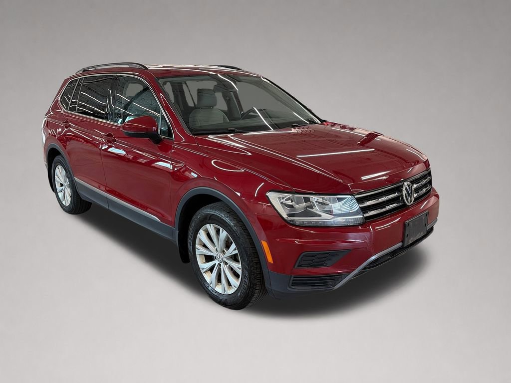 Used 2018 Volkswagen Tiguan SE AWD/4WD image 1
