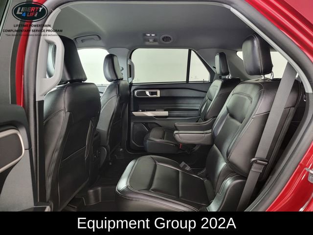 Used 2023 Ford Explorer XLT w/ Equipment Group 202A AWD/4WD image 16