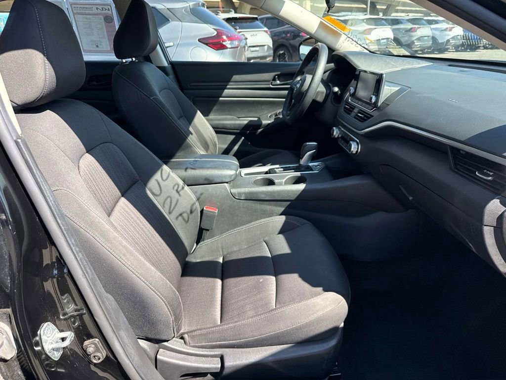 Used 2023 Nissan Altima 2.5 S image 16