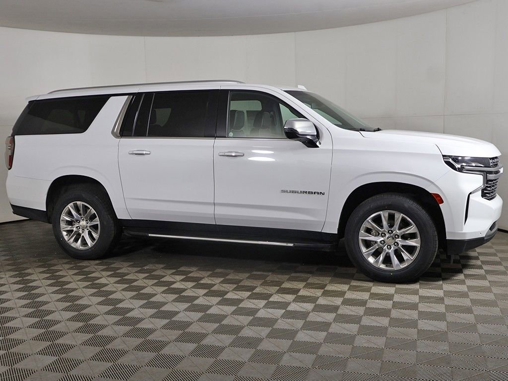 Used 2023 Chevrolet Suburban Premier AWD/4WD image 17