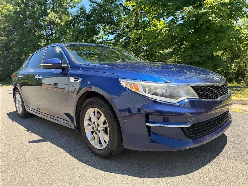 Used 2018 Kia Optima LX FWD image 9