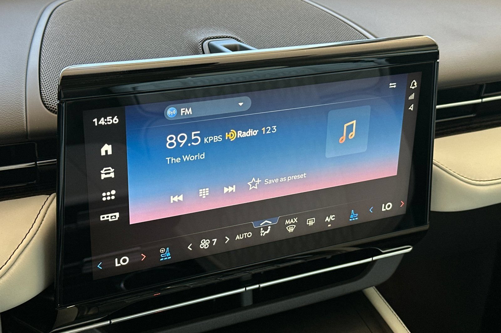 New 2026 Lincoln Nautilus Black Label AWD/4WD image 17