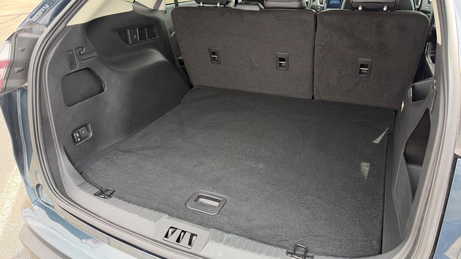 Certified 2024 Ford Edge SEL w/ Convenience Package image 6