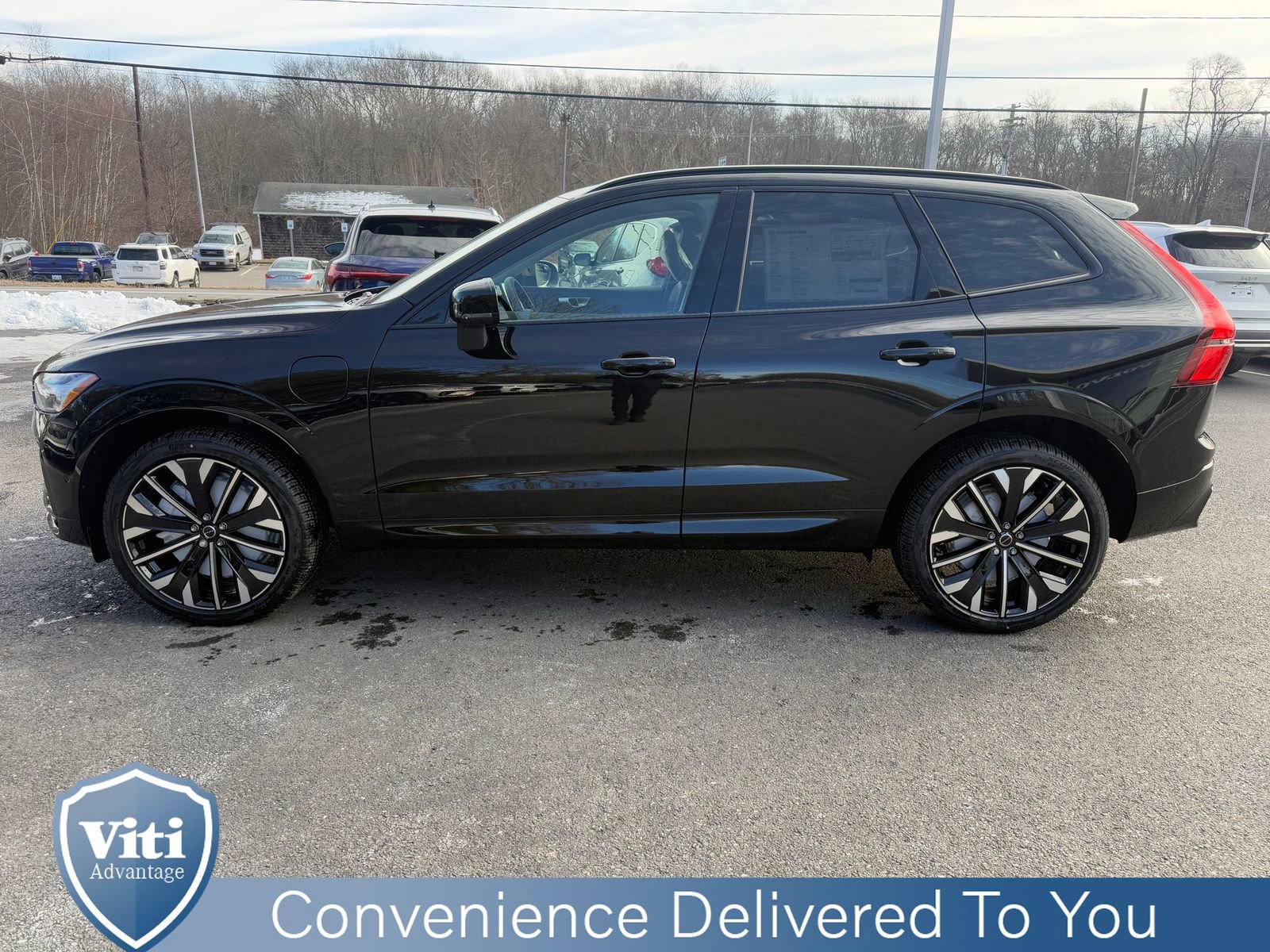New 2026 Volvo XC60 T8 Ultra w/ Protection Package Premier AWD/4WD image 5