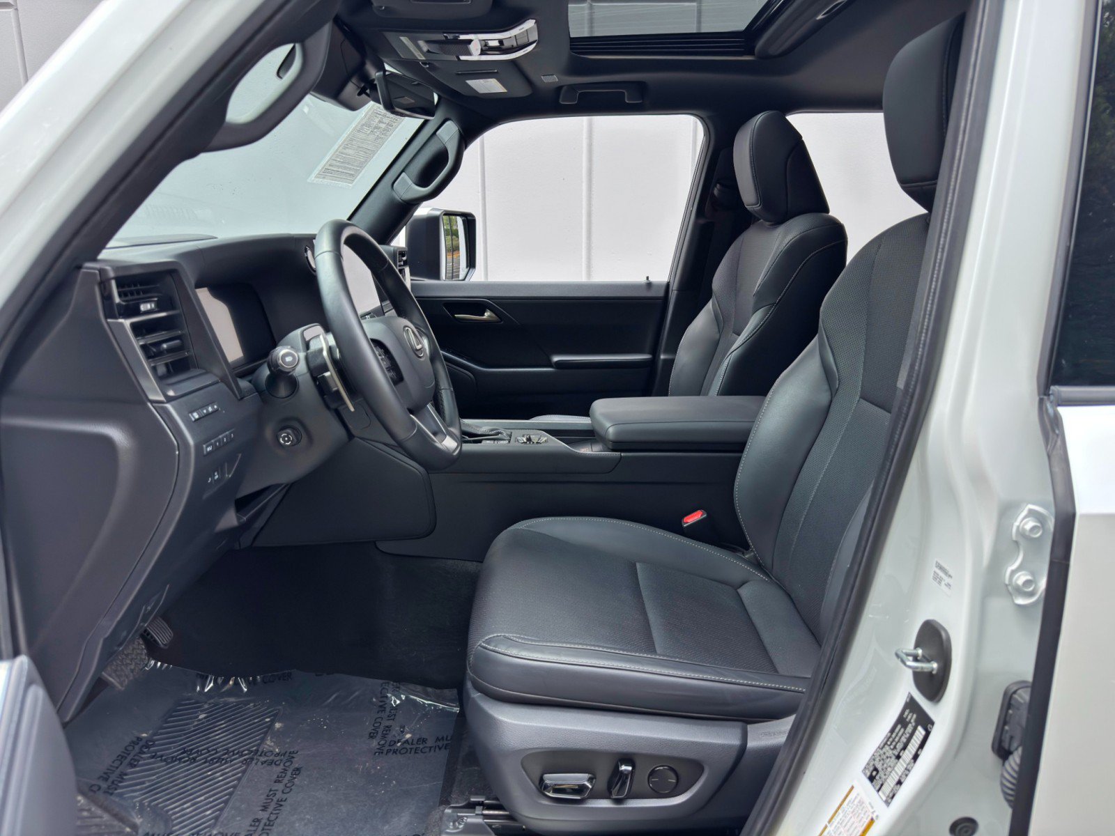 Used 2024 Lexus GX 550 w/ Cold Area Package AWD/4WD image 17