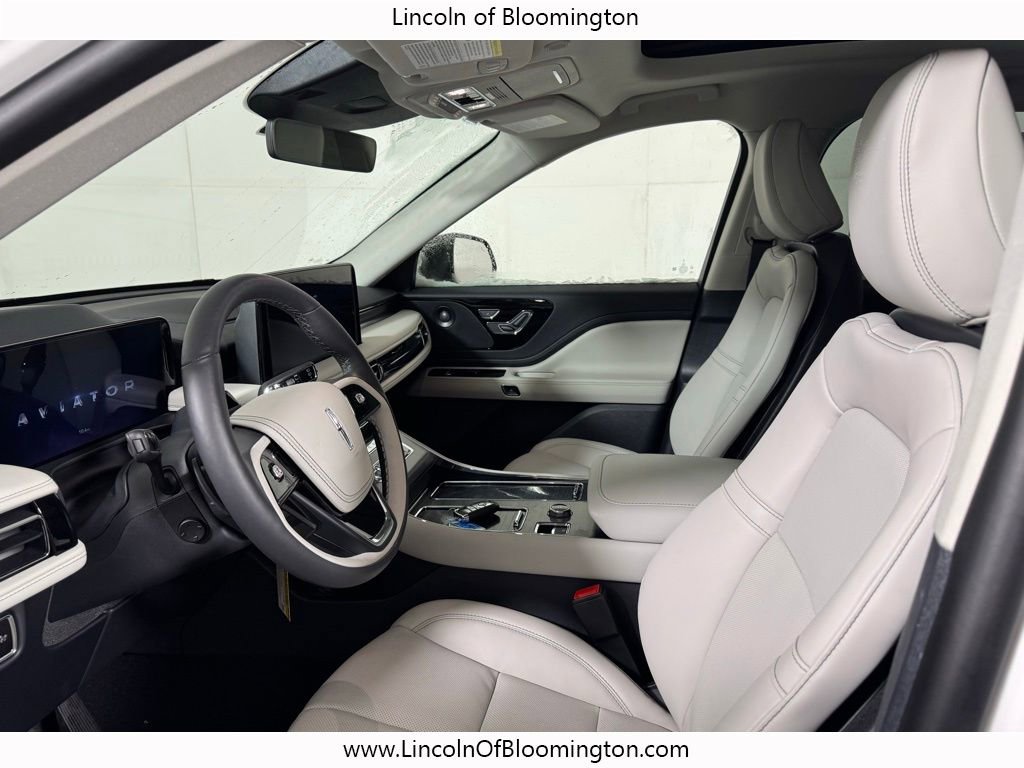 New 2026 Lincoln Aviator AWD image 22