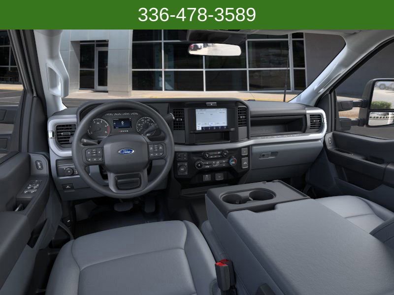 New 2026 Ford F550 4x4 Crew Cab image 9