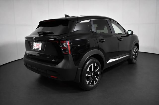 Certified 2025 Nissan Kicks SV w/ SV Premium Package AWD/4WD image 4