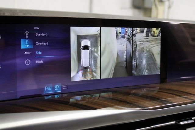 New 2026 Cadillac Escalade Platinum Luxury image 19