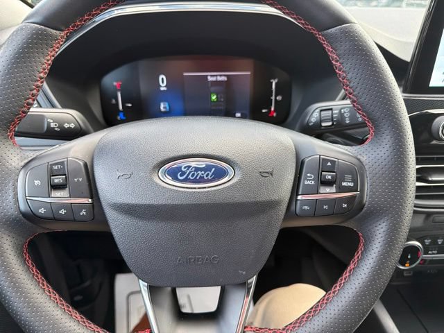 Used 2025 Ford Escape ST-Line Select AWD/4WD image 28