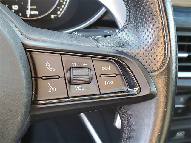 Used 2022 Alfa Romeo Stelvio Sprint image 12