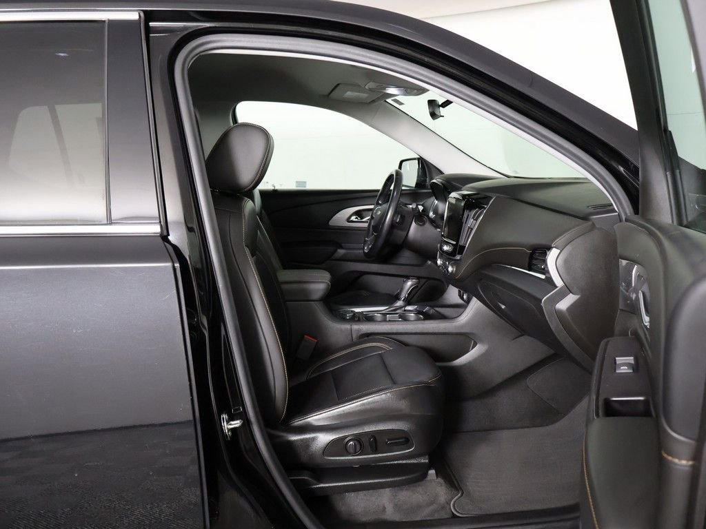 Used 2020 Chevrolet Traverse LT AWD/4WD image 28