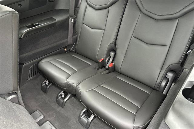 Certified 2024 Cadillac XT6 Luxury image 16