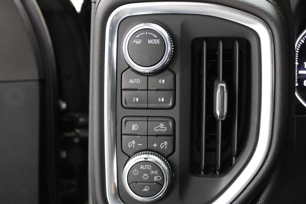 Used 2022 GMC Sierra 2500 AT4 image 45