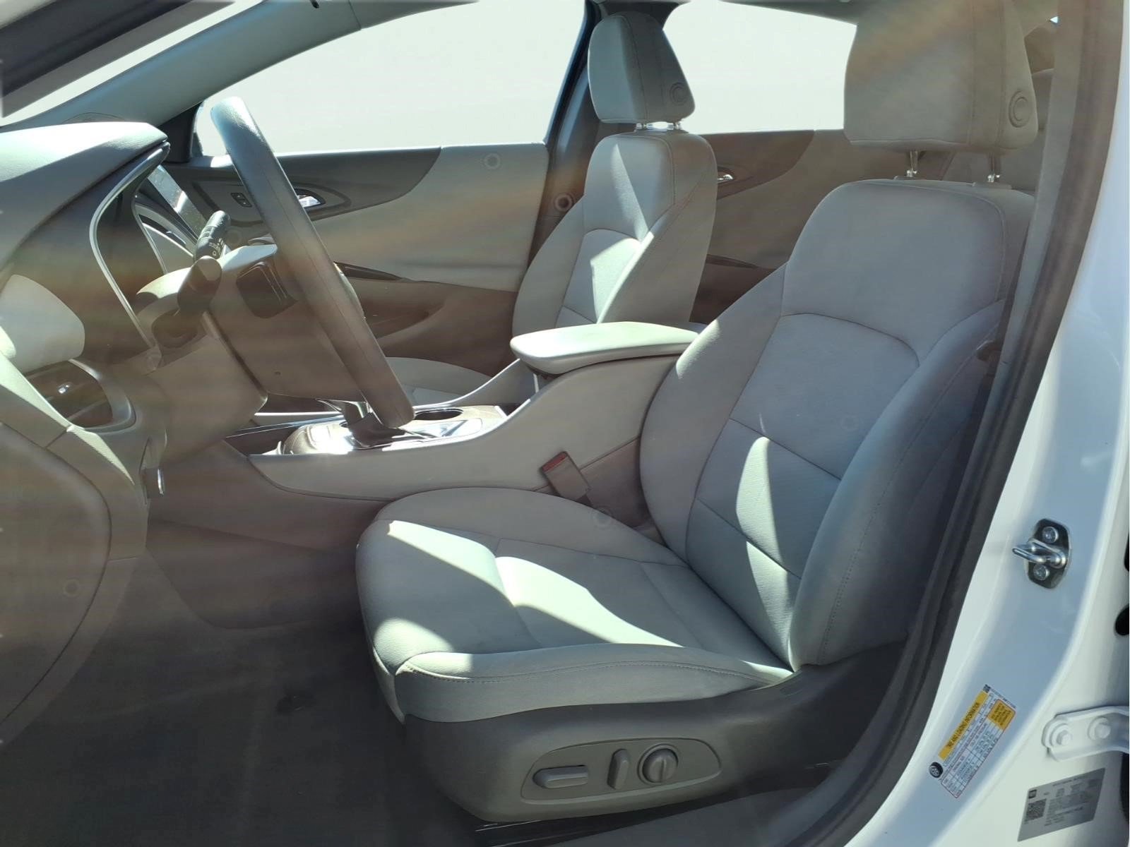 Used 2022 Chevrolet Malibu LS w/ Driver Confidence Package FWD image 8