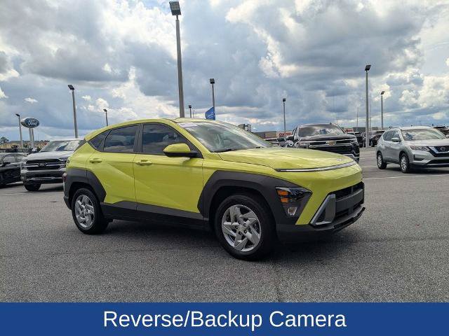 Used 2025 Hyundai Kona SE FWD image 3
