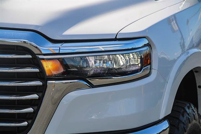 Used 2025 RAM 1500 Laramie image 8