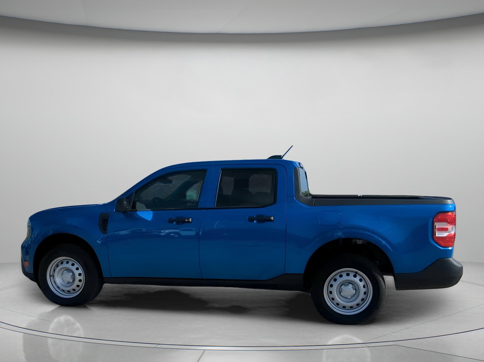 New 2026 Ford Maverick XL FWD image 17
