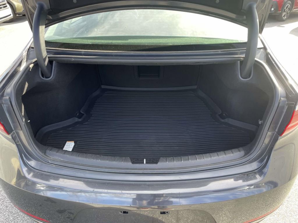 Used 2018 Kia Cadenza Premium image 30