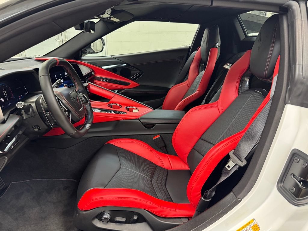 New 2026 Chevrolet Corvette Z06 w/ Stealth Interior Trim Package RWD image 17