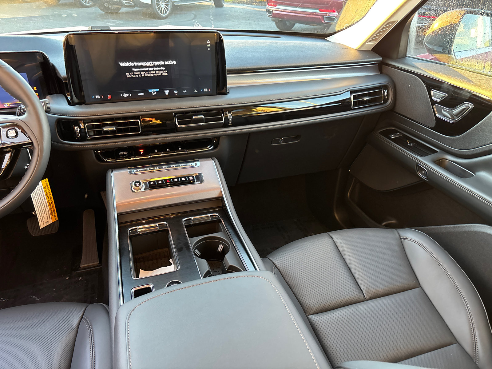 New 2027 Lincoln Aviator AWD image 27
