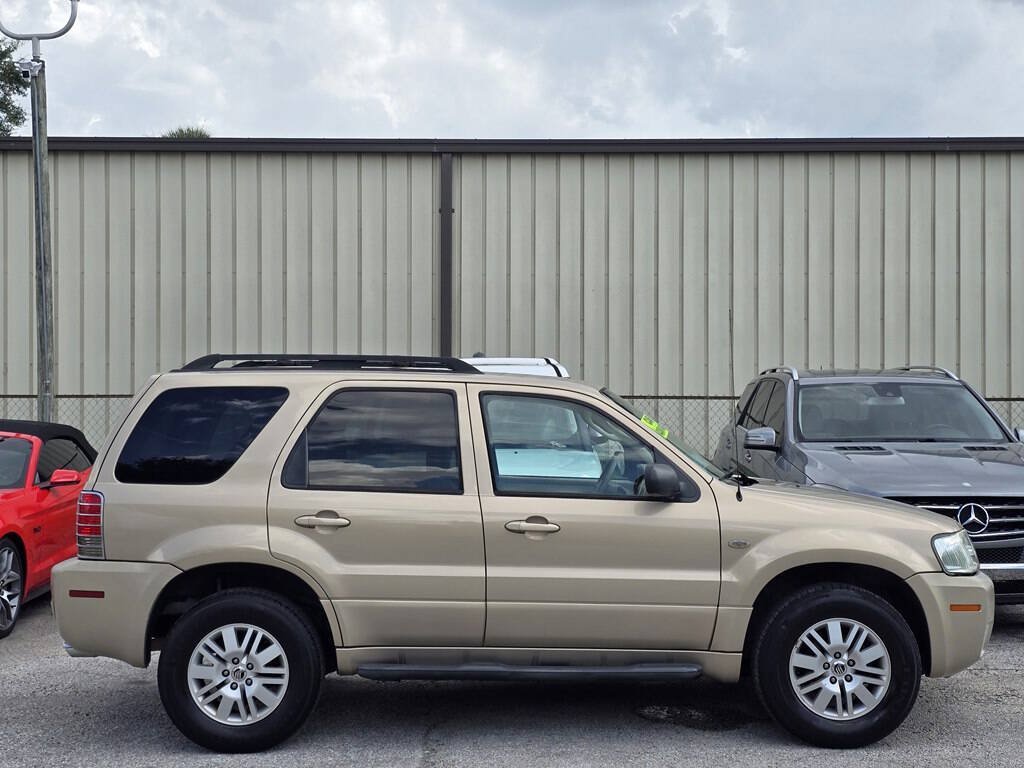 Used 2007 Mercury Mariner Luxury FWD image 6