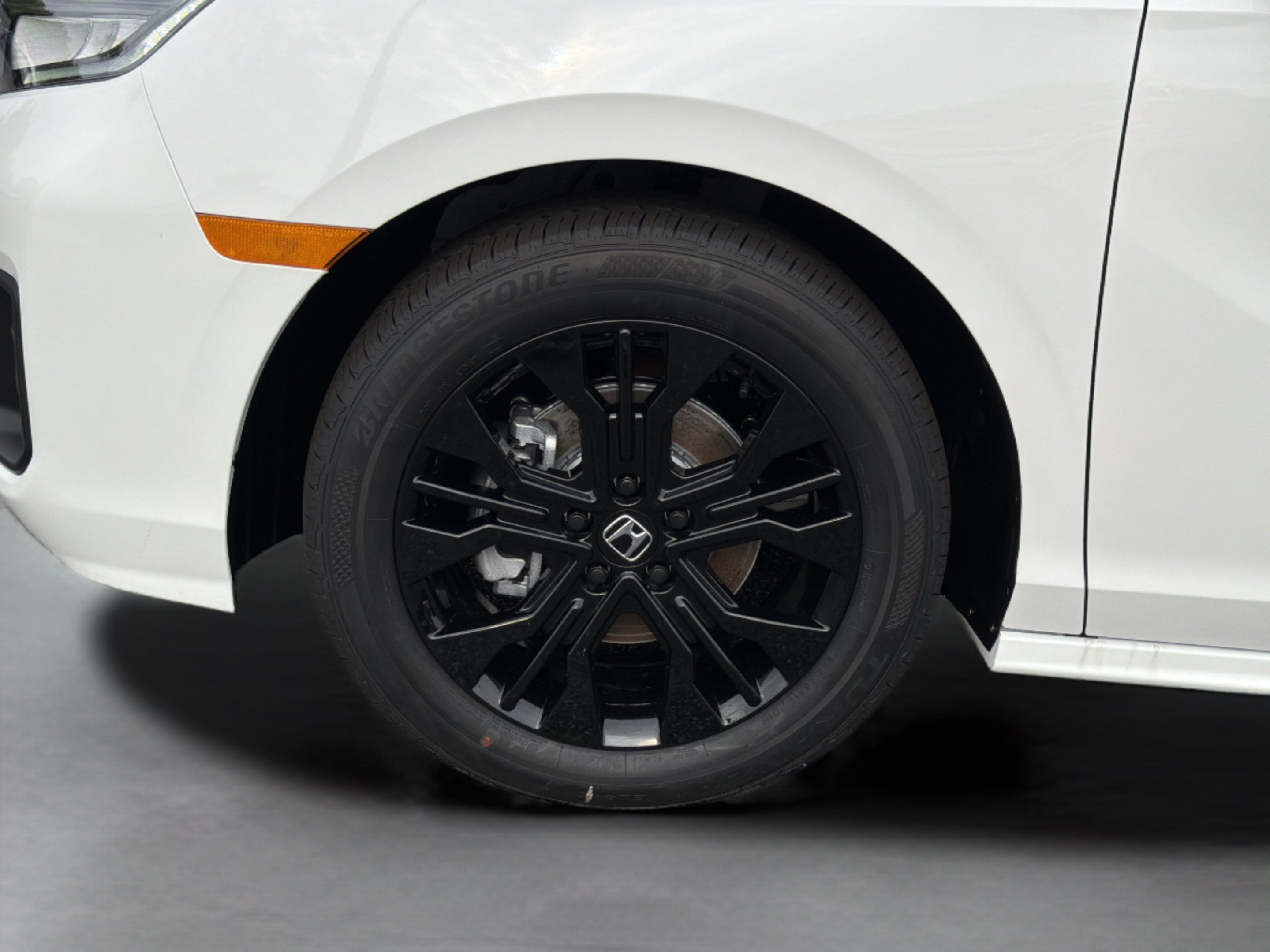 New 2026 Honda Odyssey Sport-L image 29