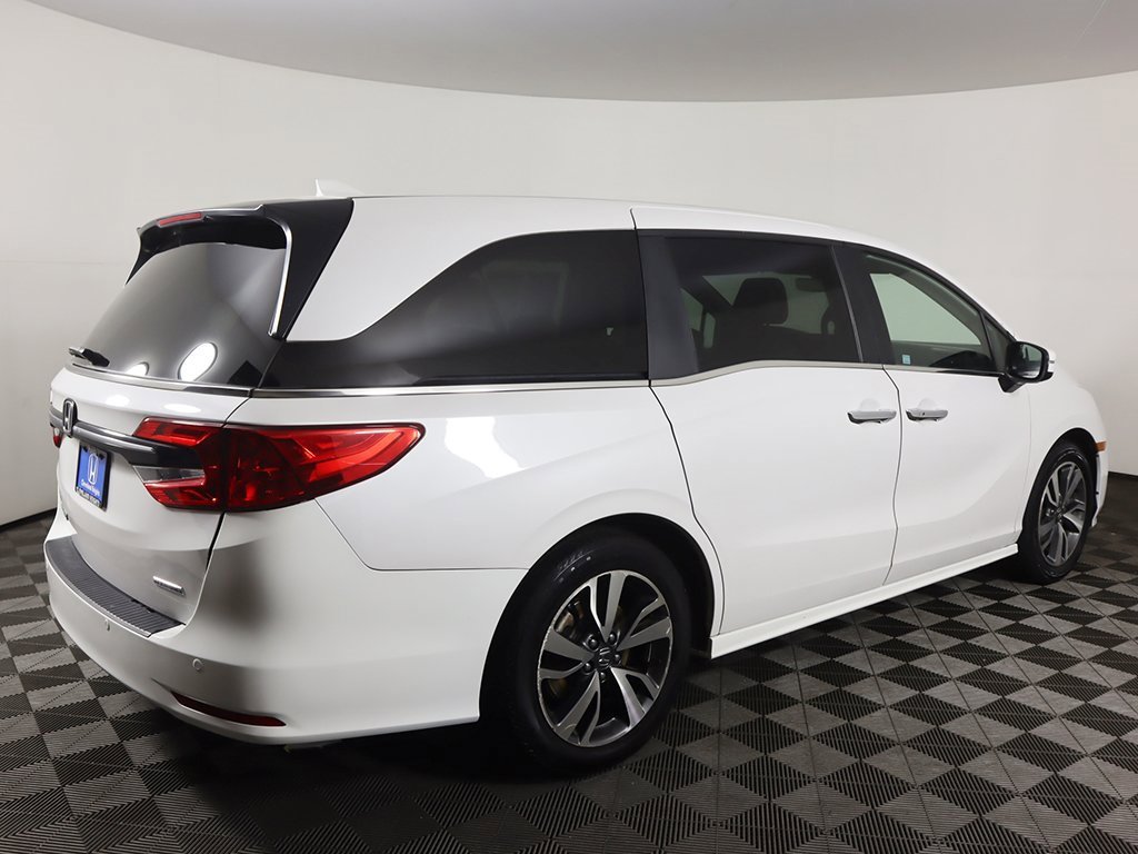 Used 2023 Honda Odyssey Touring image 12