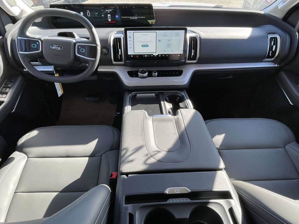 New 2026 Ford Expedition Active RWD image 10